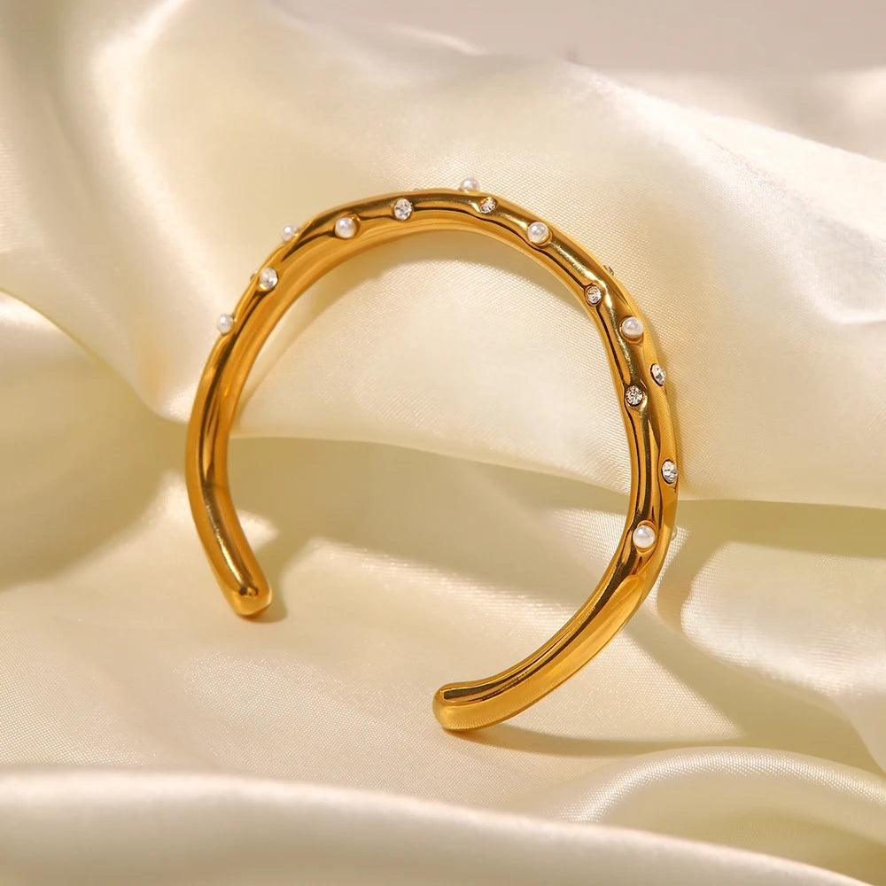 Pulseira Banhada a Ouro com Mini Pérolas - Lois Joias